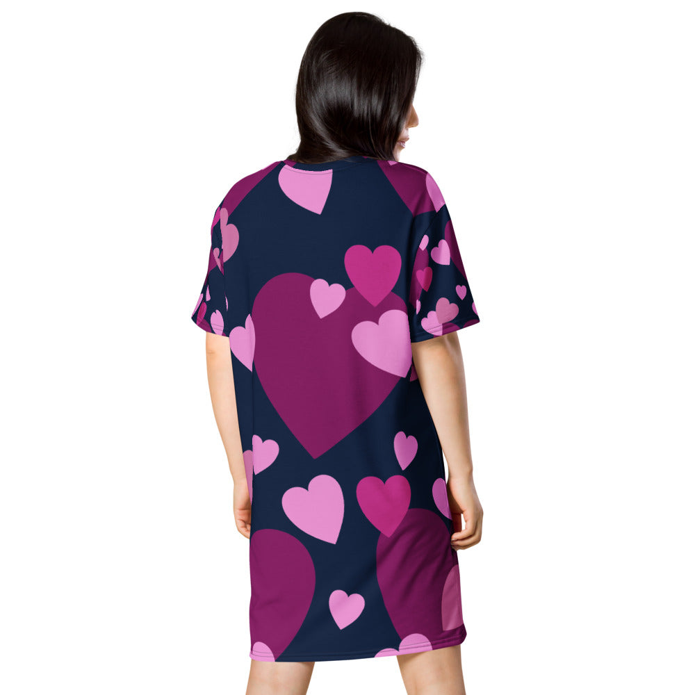 Love T-shirt dress
