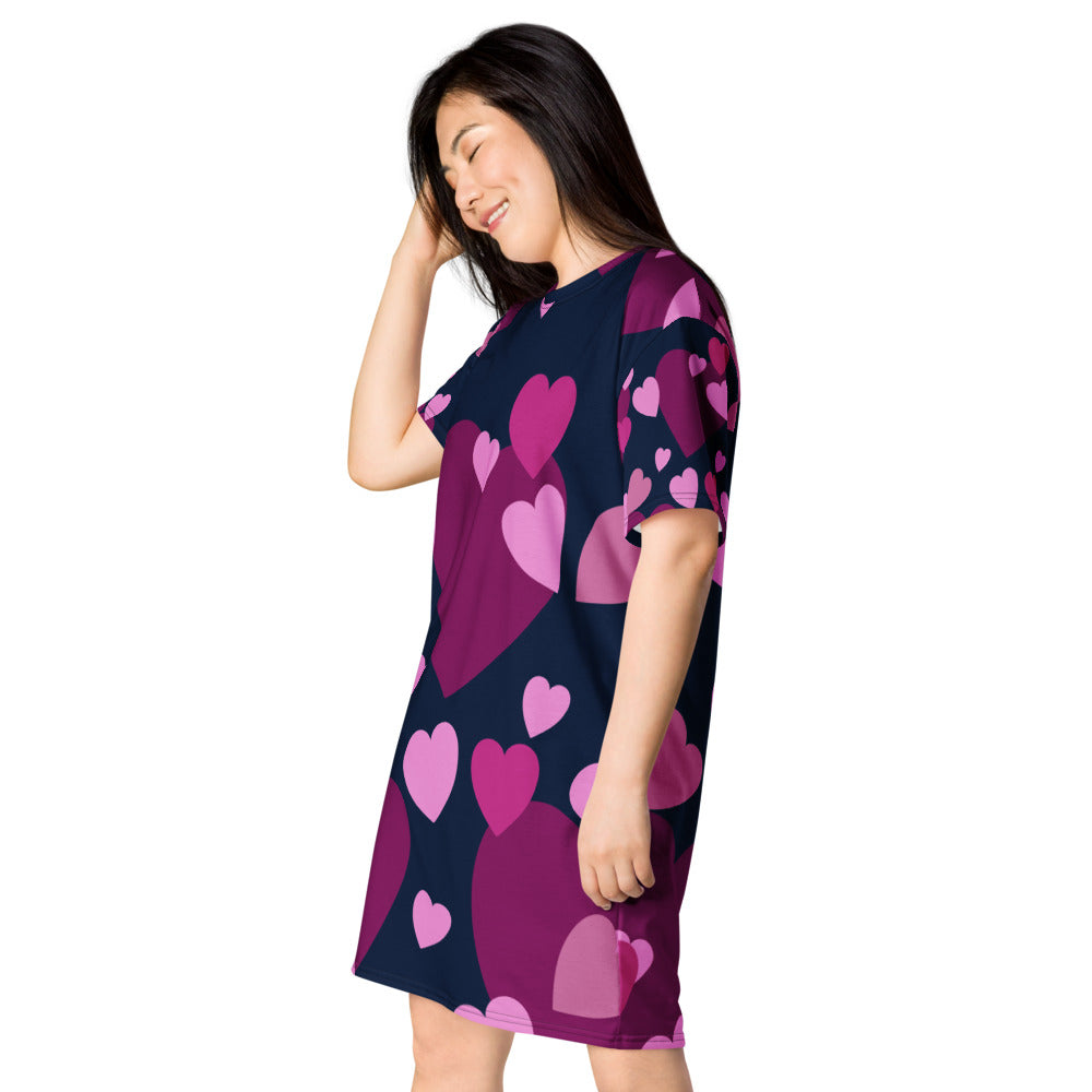 Love T-shirt dress